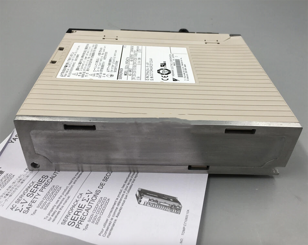1PCS SGDV-R90A01A POWER SUPPLY MODULE NEW 100% Best price and quality assurance