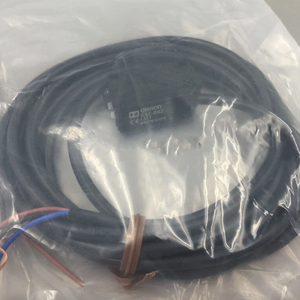 1PCS E3Z-B82 POWER SUPPLY MODULE NEW 100% Best price and quality assurance