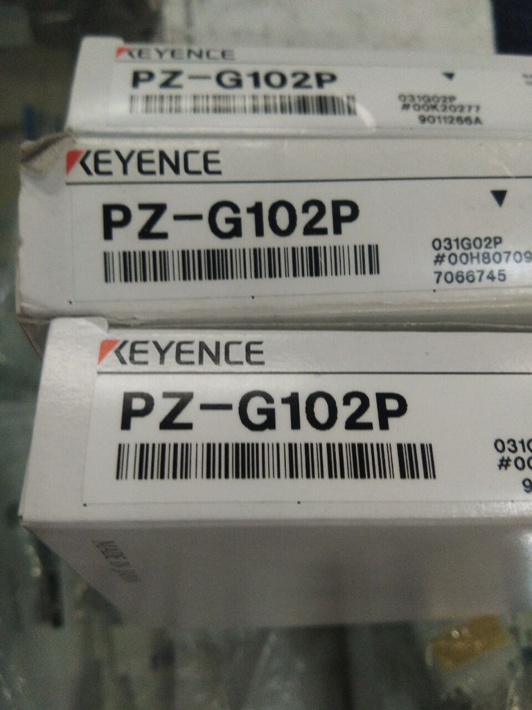 Keyence PZ-G61N Photoelektrischer Sensor Quadratische Retro Reflektie Kabelausfuehrung 10 30 Vdc Keyence PZ-G61N Photoelektrischer Sensor Quadratische Retro Reflektie Kabelausfuehrung 10 30 Vdc