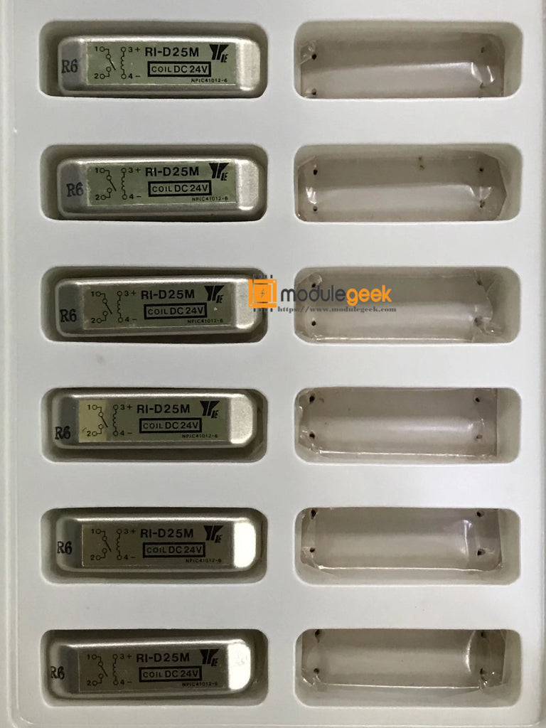 RI-D25MC Relè DC24V 4 pin Industrial Electrical Relays RI-D25MC Relè DC24V 4 pin Industrial Electrical Relays
